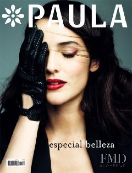 Renata Ruiz featured on the Paula cover from April 2010