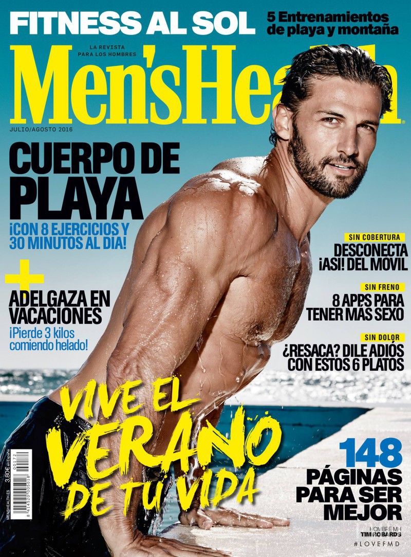Tim Robards featured on the Men\'s Health Spain cover from July 2016