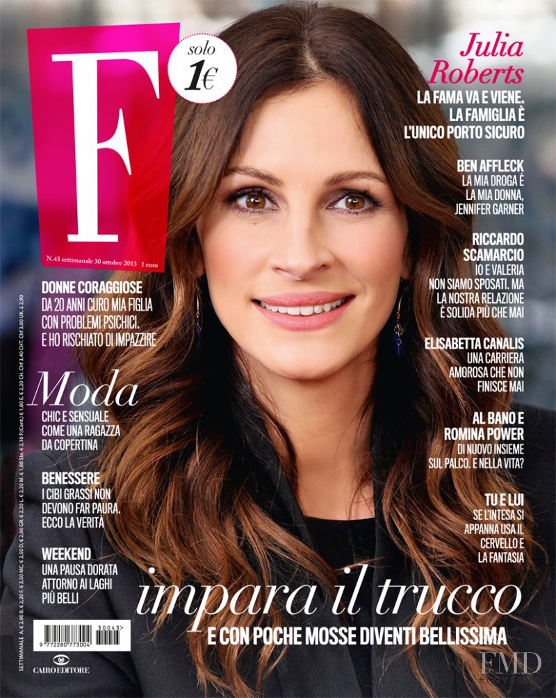 Julia Roberts featured on the F cover from October 2013