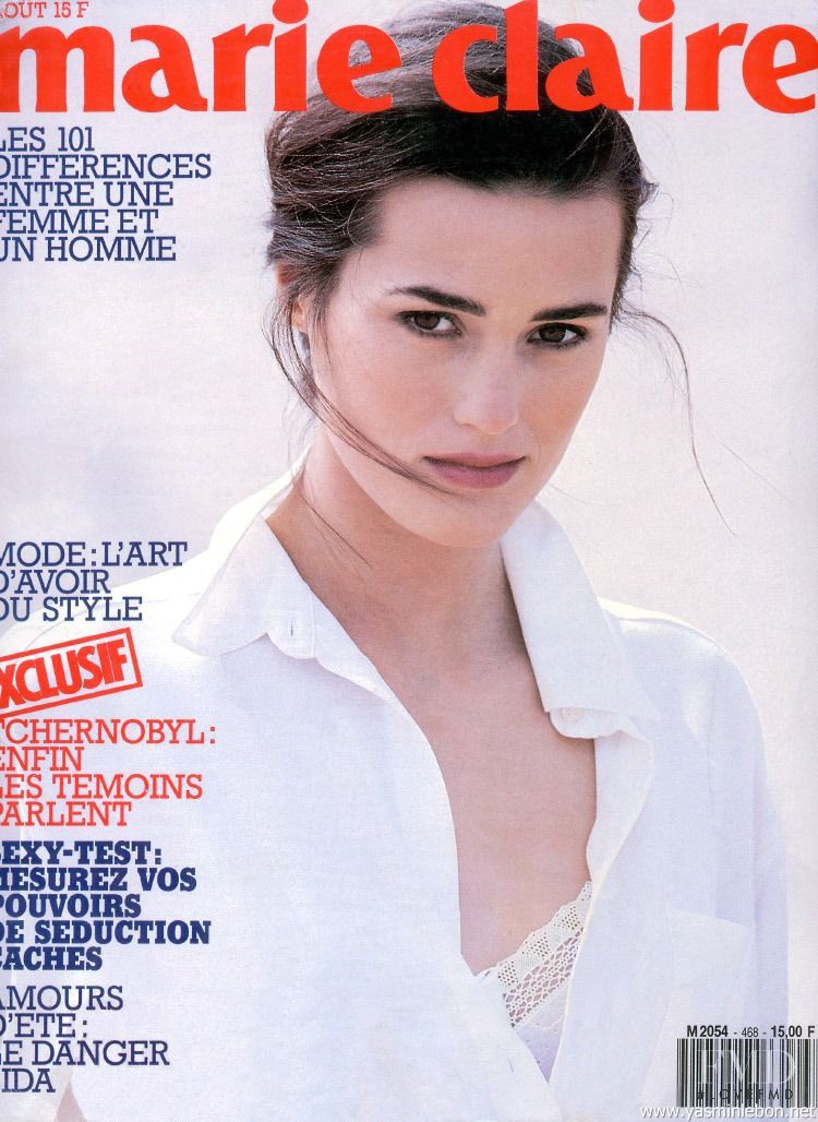Yasmin Le Bon featured on the Marie Claire France cover from August 1991