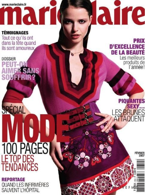  featured on the Marie Claire France cover from February 2007