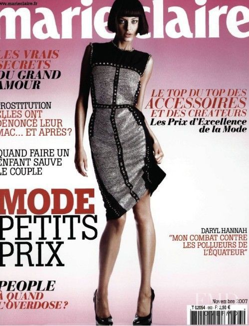  featured on the Marie Claire France cover from November 2007