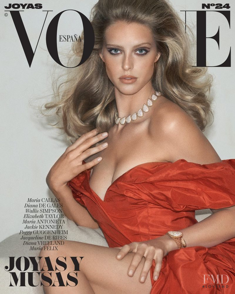 Abby Champion featured on the Vogue Spain Joyas cover from November 2018