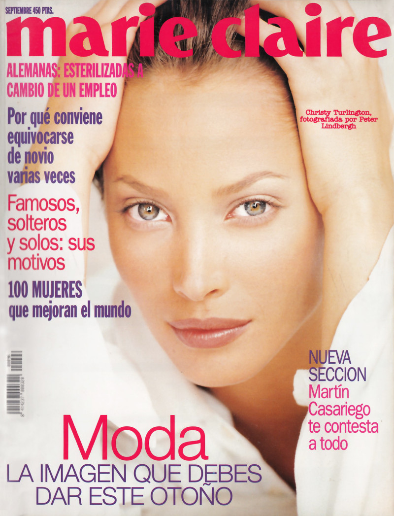 Christy Turlington featured on the Marie Claire Spain cover from September 1995