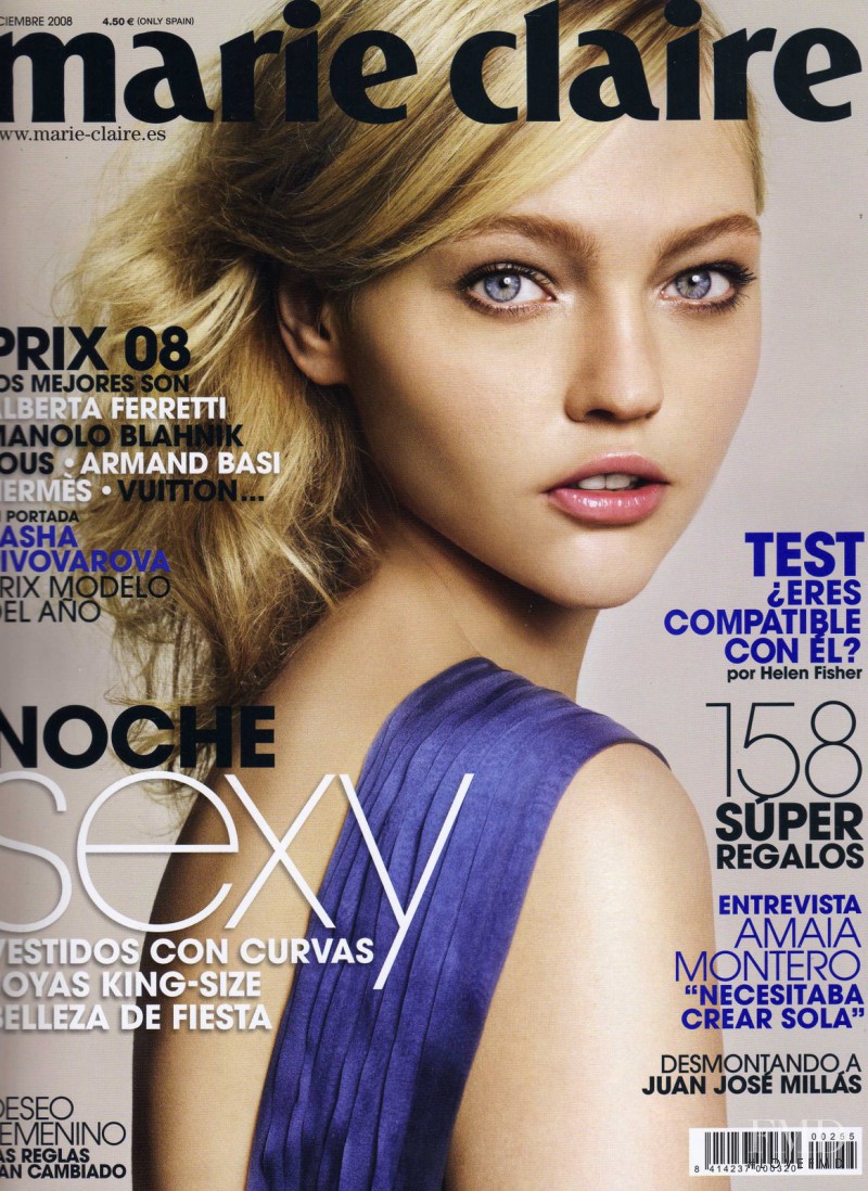 Sasha Pivovarova featured on the Marie Claire Spain cover from December 2008
