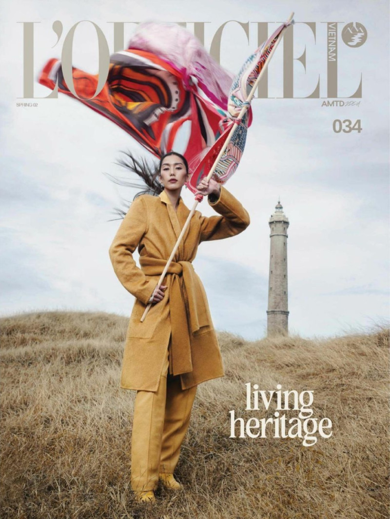  featured on the L\'Officiel Vietnam cover from November 2023