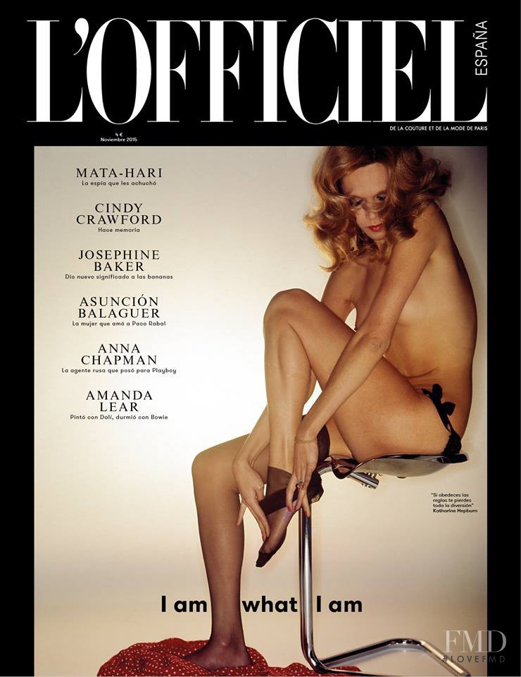 Amanda Lear featured on the L\'Officiel Spain cover from November 2015