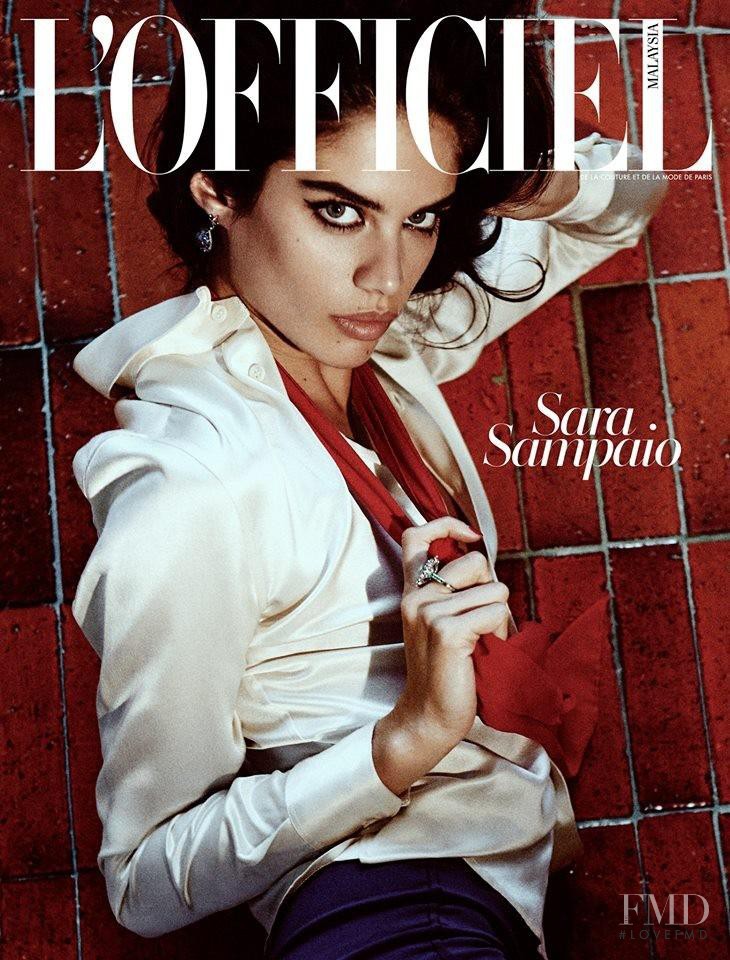 Sara Sampaio featured on the L\'Officiel Malaysia cover from September 2015