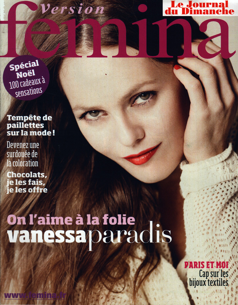  featured on the Femina France cover from November 2009