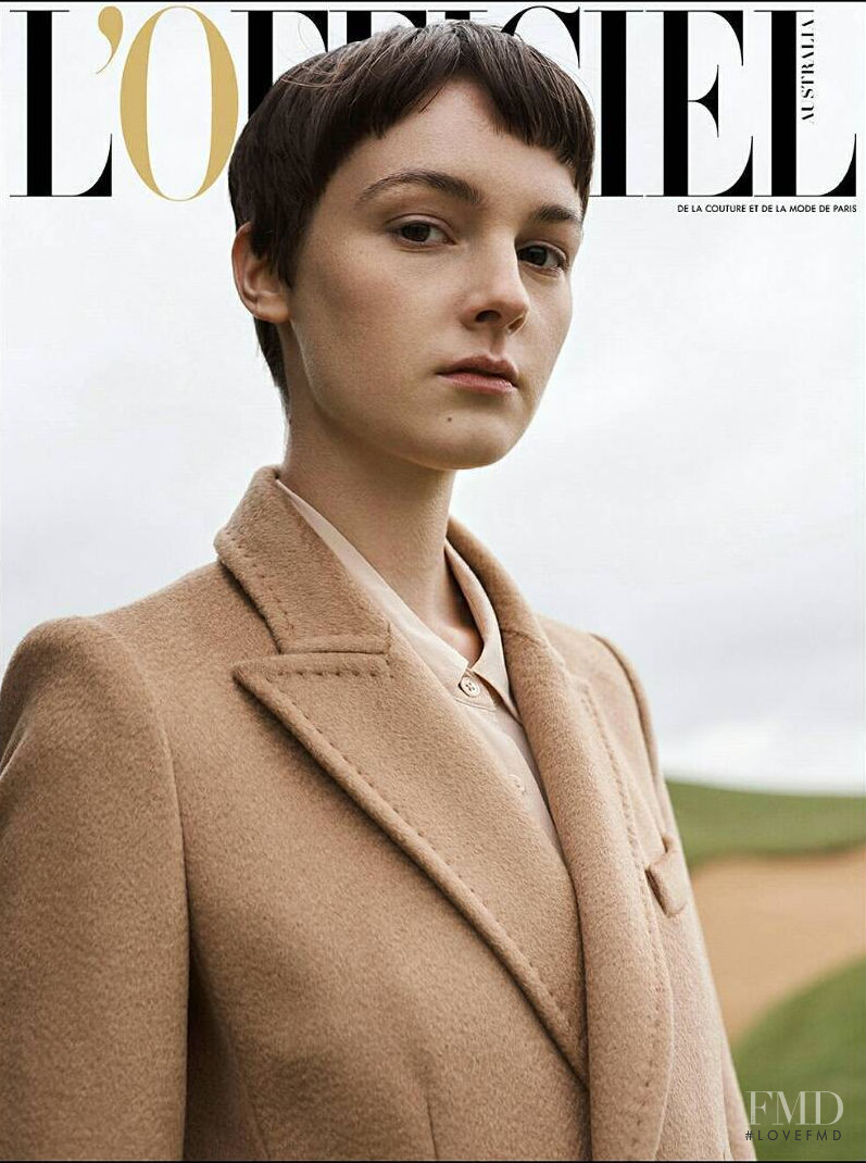 Magali Buehrmann featured on the L\'Officiel Australia cover from December 2017