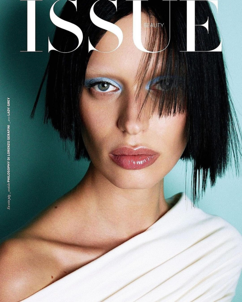Maria Keidj featured on the Issue screen from December 2014