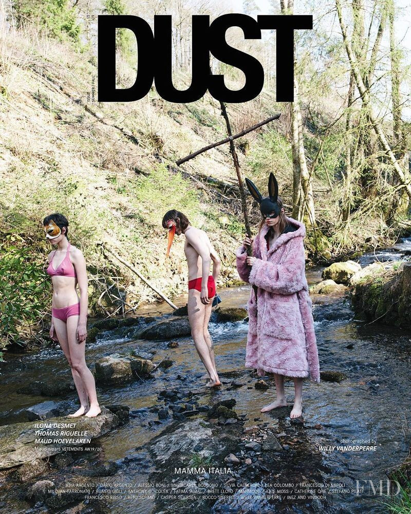 Ilona Desmet, Maud Hoevelaken, Thomas Riguelle featured on the Dust cover from June 2019
