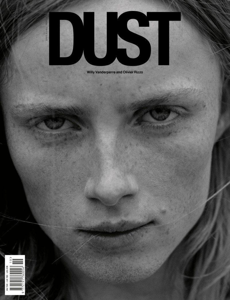 Rianne Van Rompaey featured on the Dust cover from October 2021