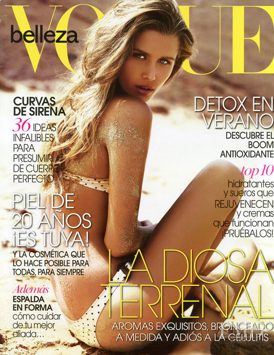 Cheyenne Tozzi featured on the Vogue Belleza Mexico cover from March 2011