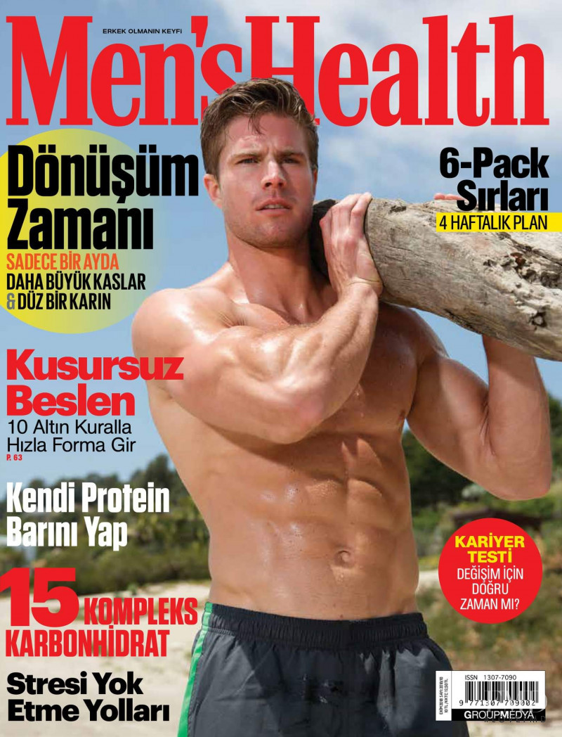  featured on the Men\'s Health Turkey cover from October 2018