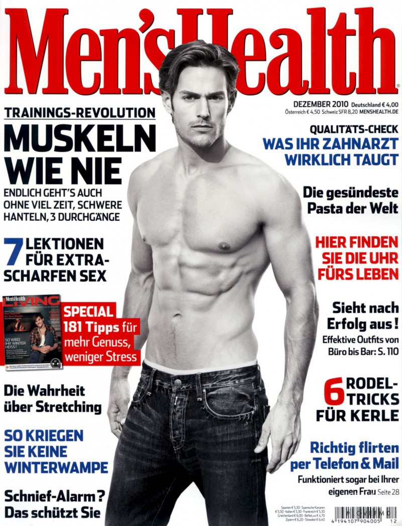 John Kenney featured on the Men\'s Health Germany cover from December 2010