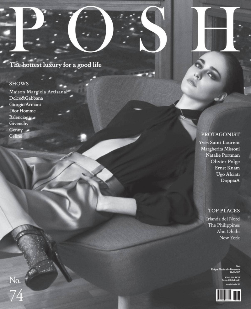 Marine François featured on the Posh Italy cover from September 2017