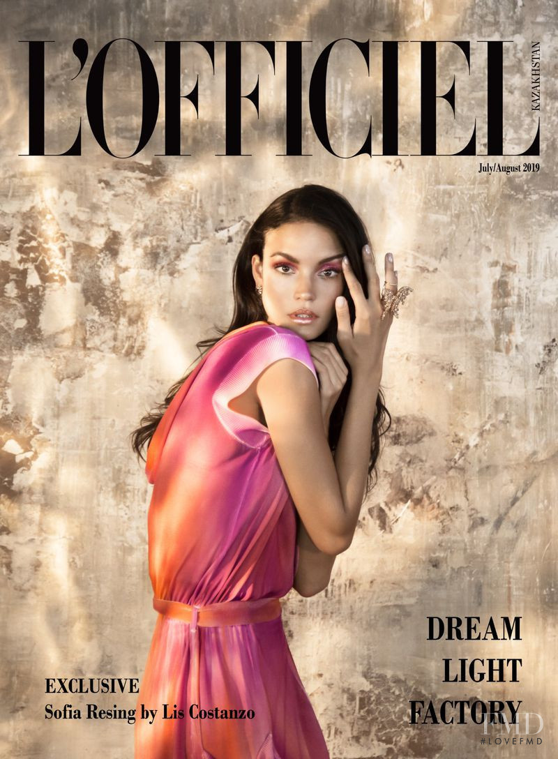 Sofia Resing featured on the L\'Officiel Kazakhstan cover from July 2019