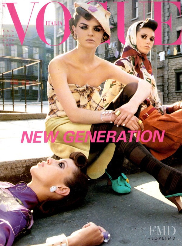 Raquel Zimmermann, Anouck Lepère, Raica Oliveira, Angie Schmidt featured on the Vogue Italy cover from August 2000