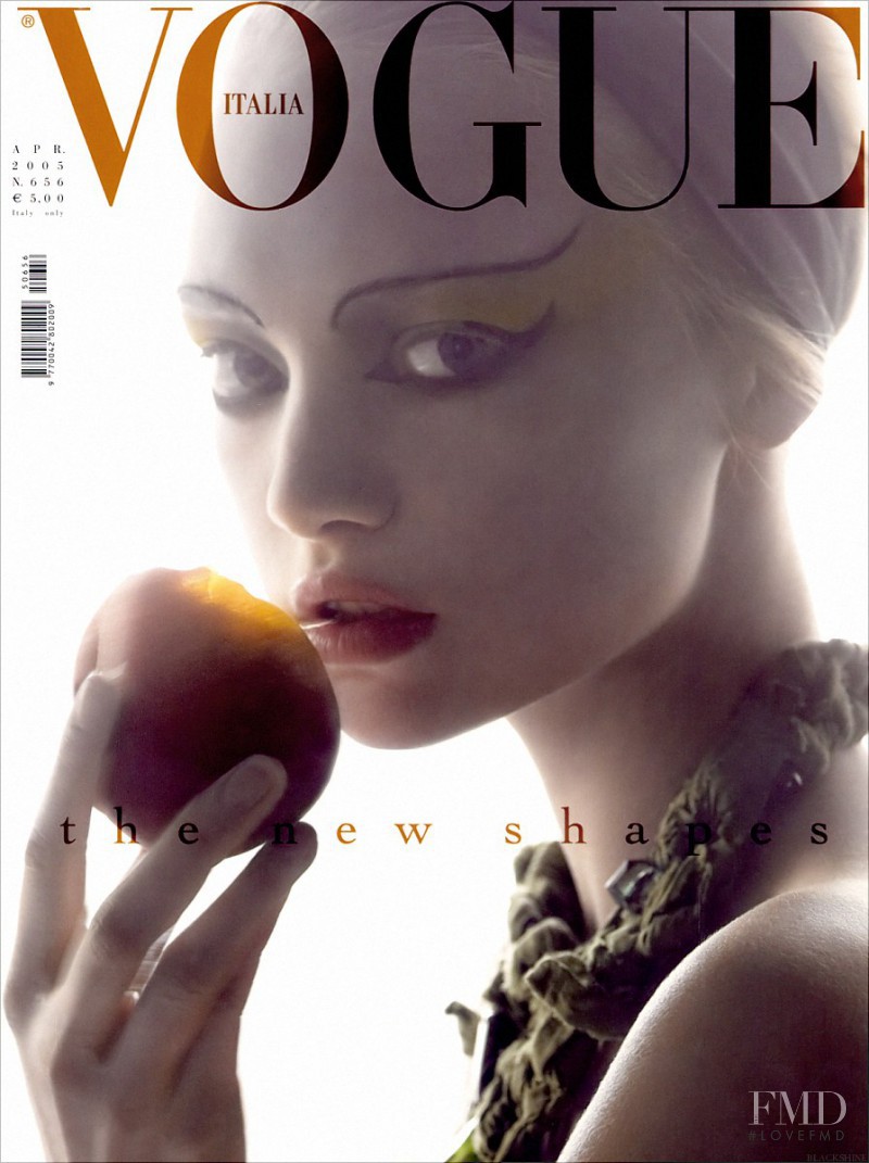 Gemma Ward featured on the Vogue Italy cover from April 2005