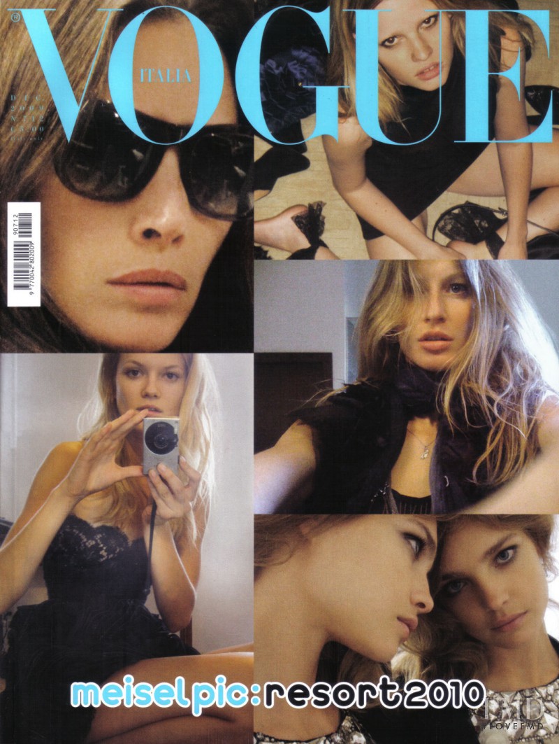 Christy Turlington, Gisele Bundchen, Natalia Vodianova, Lara Stone, Kasia Struss featured on the Vogue Italy cover from December 2009