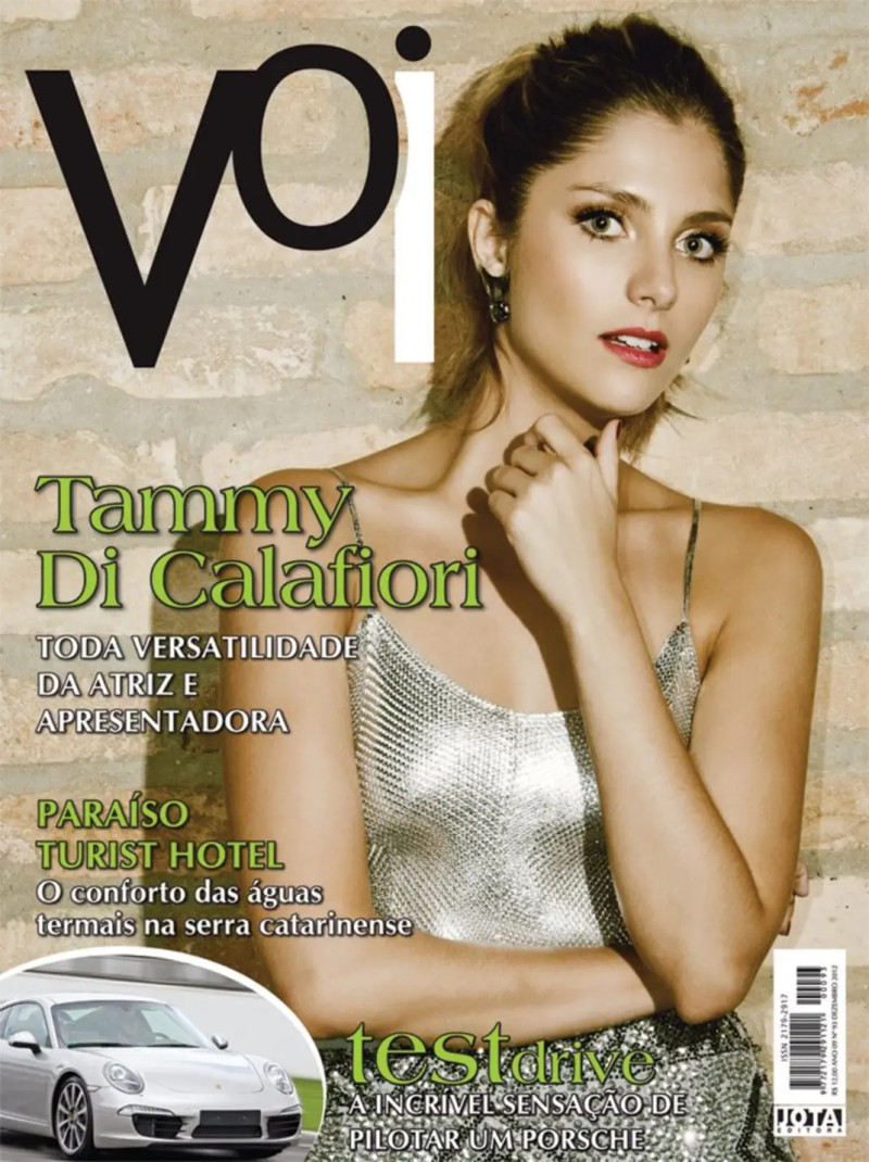 Tammy Di Calafiori featured on the Revista Voi cover from December 2012