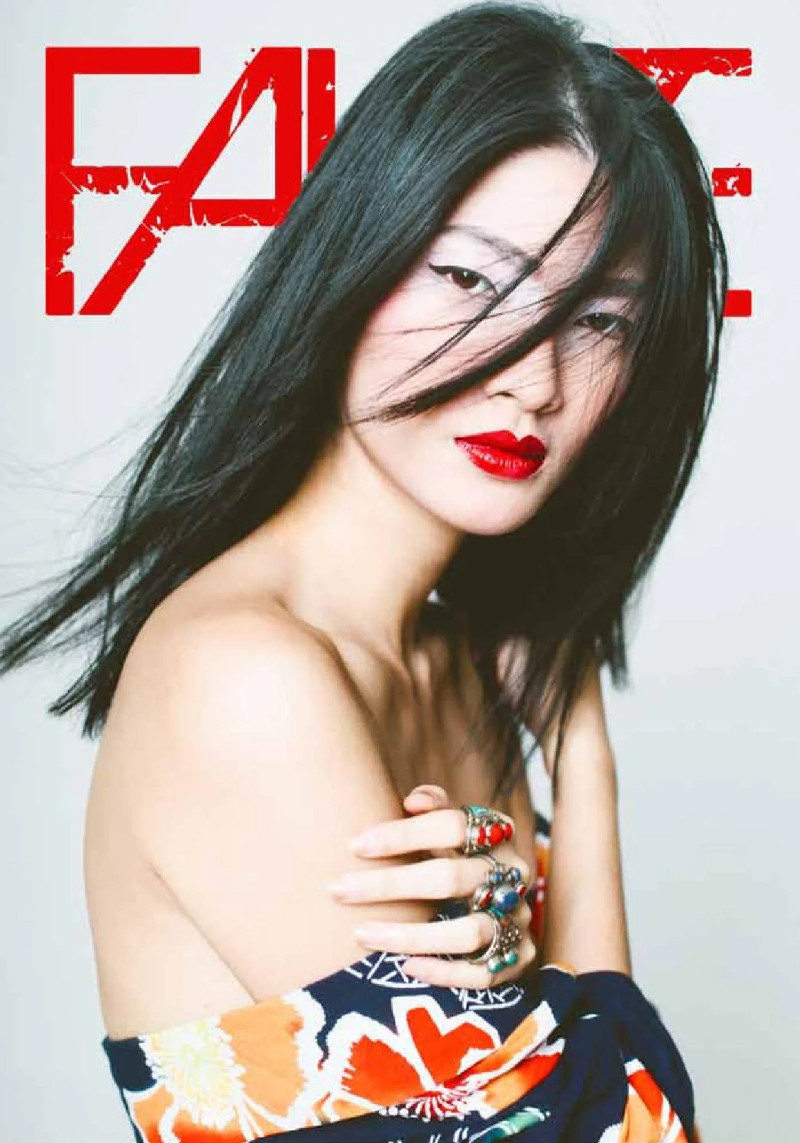  featured on the Fauve cover from September 2014