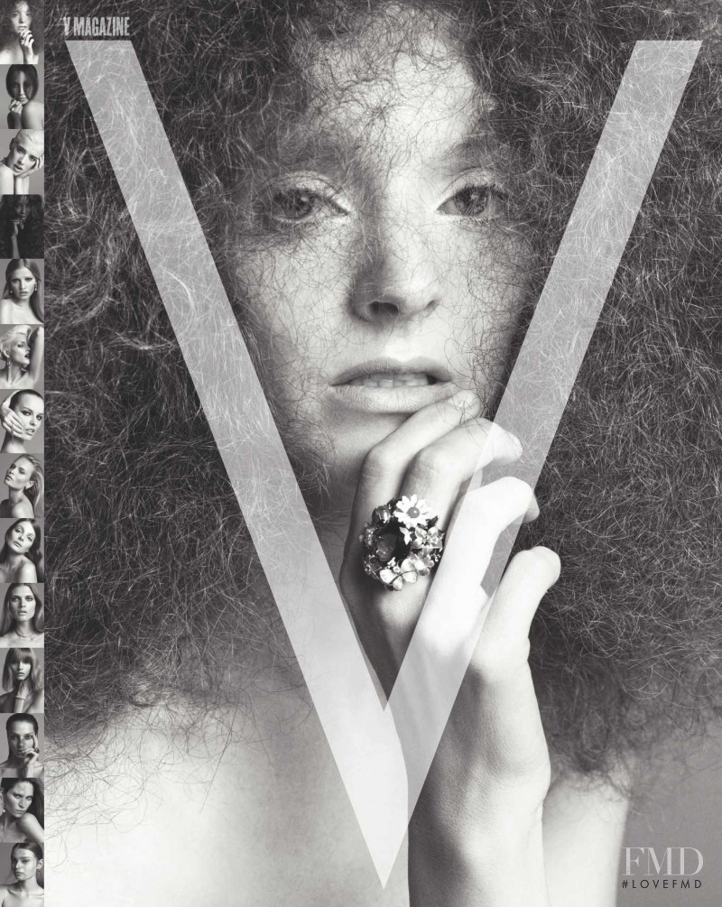  featured on the V Magazine cover from September 2008