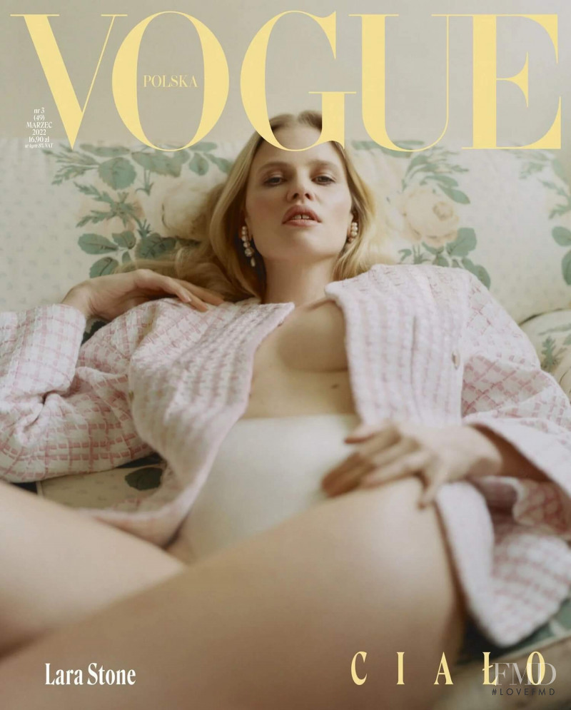 Lara Stone featured on the Vogue Poland cover from March 2022
