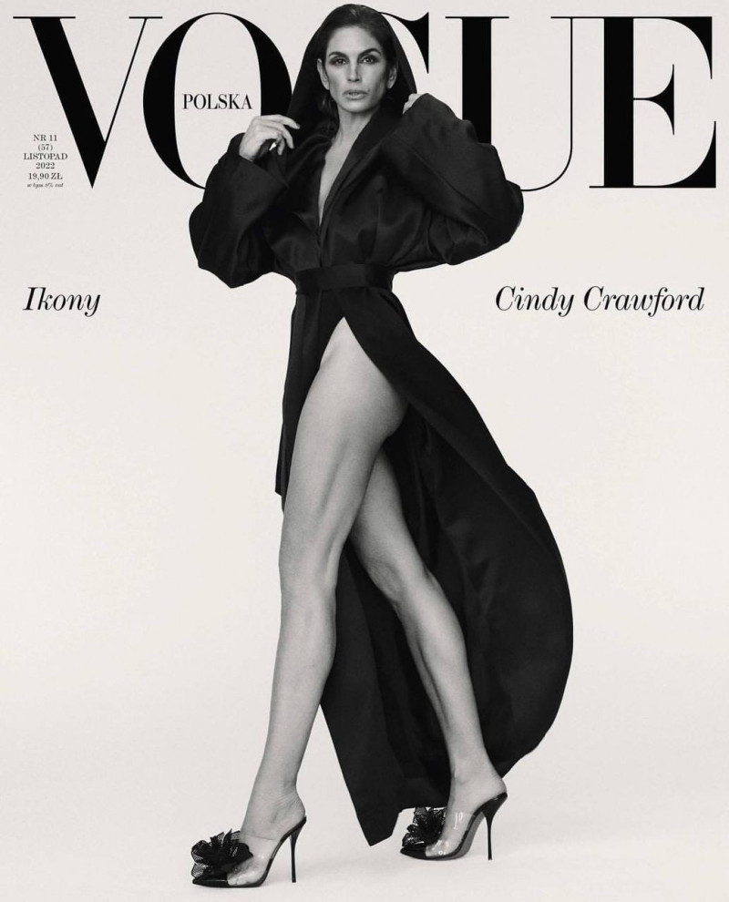 Cindy Crawford featured on the Vogue Poland cover from November 2022