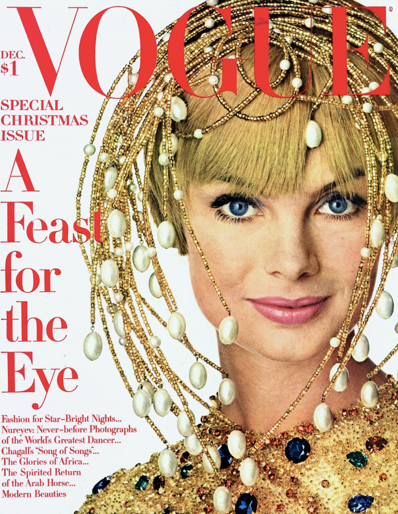 Jean Shrimpton featured on the Vogue USA cover from December 1967