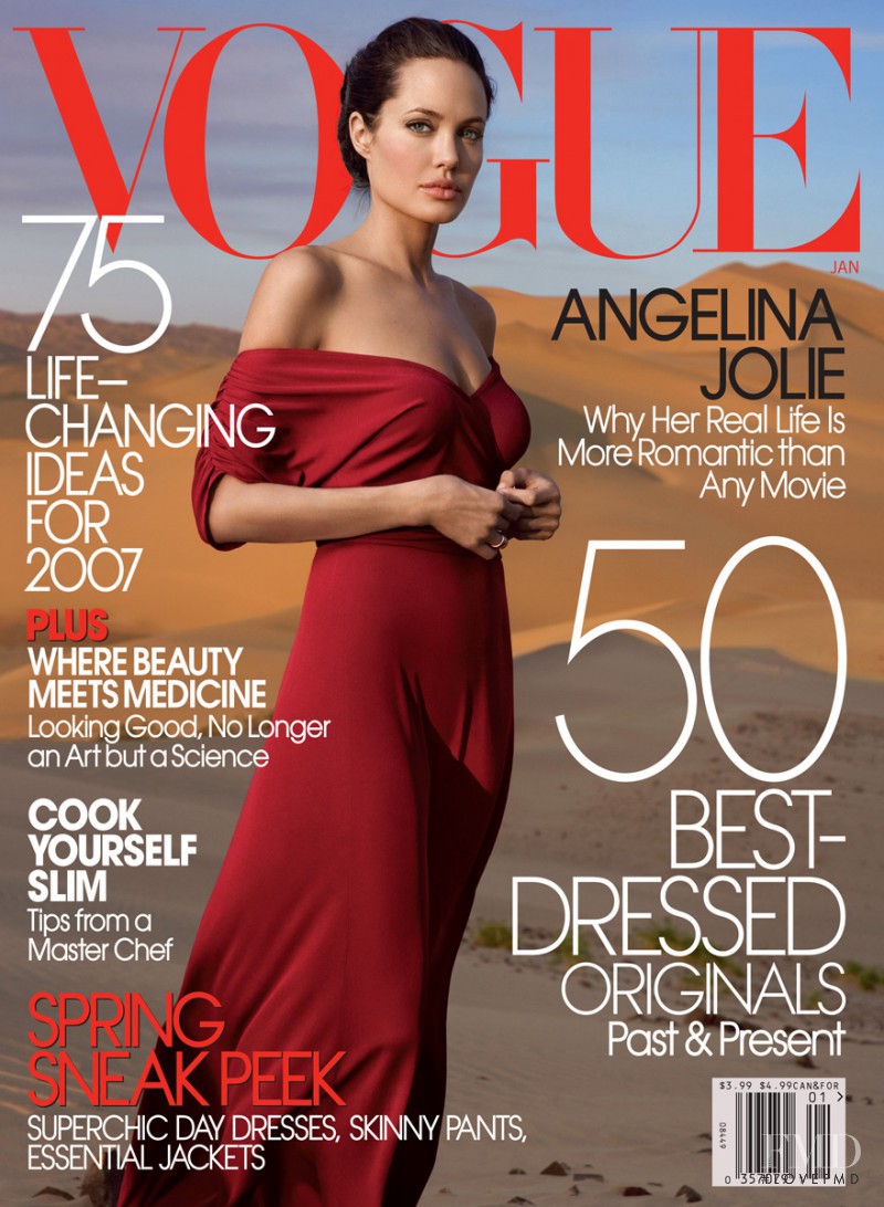 Cover of Vogue USA with Angelina Jolie, January 2007 (ID:31486 ...