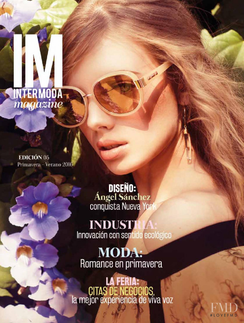 Mariana Zaragoza featured on the IM Intermoda cover from February 2016