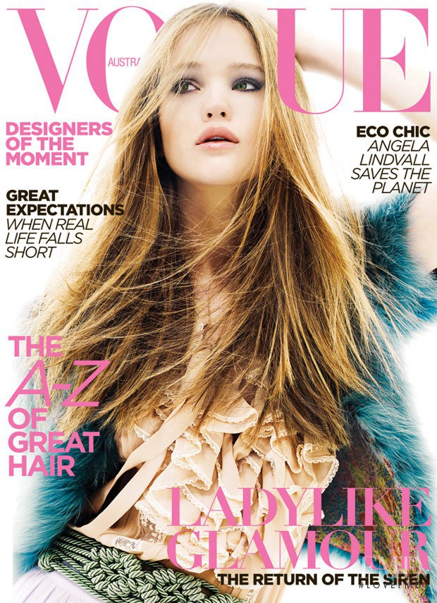Rosie Tupper featured on the Vogue Australia cover from May 2009