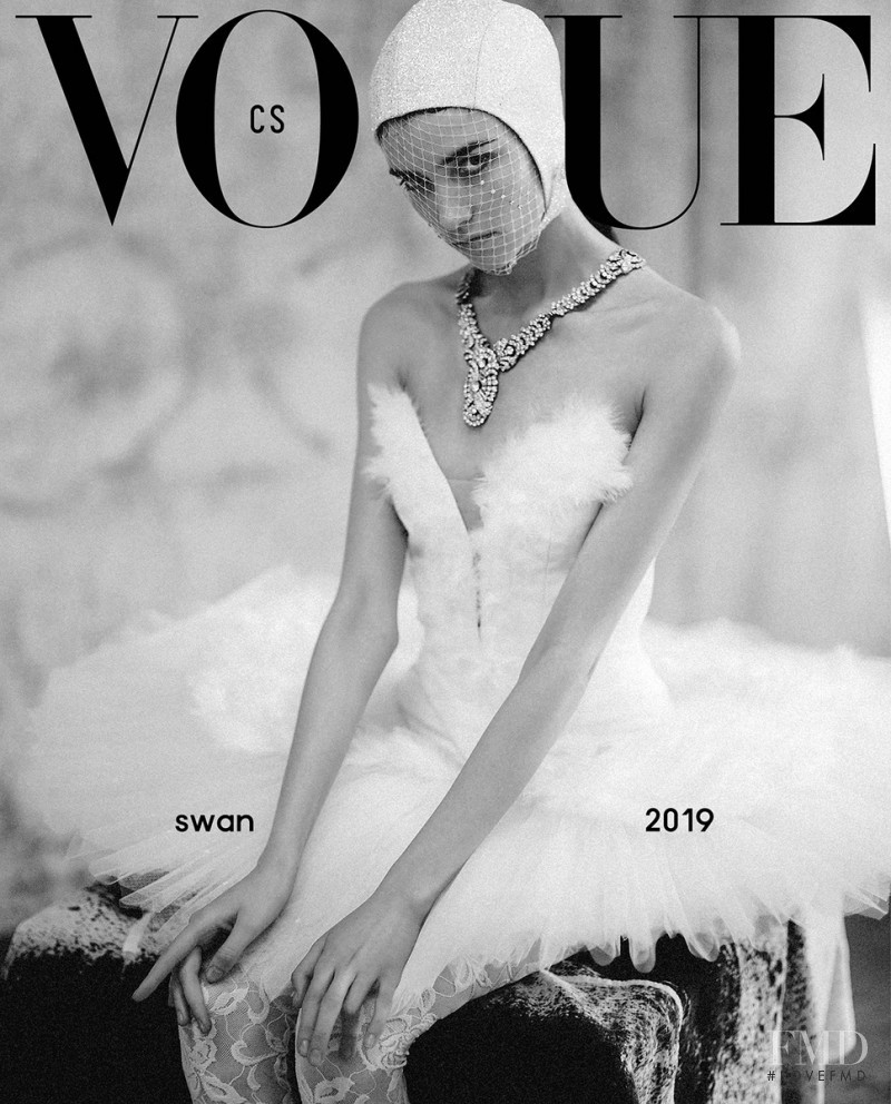 Grace Hartzel featured on the Vogue Czechoslovakia cover from April 2019