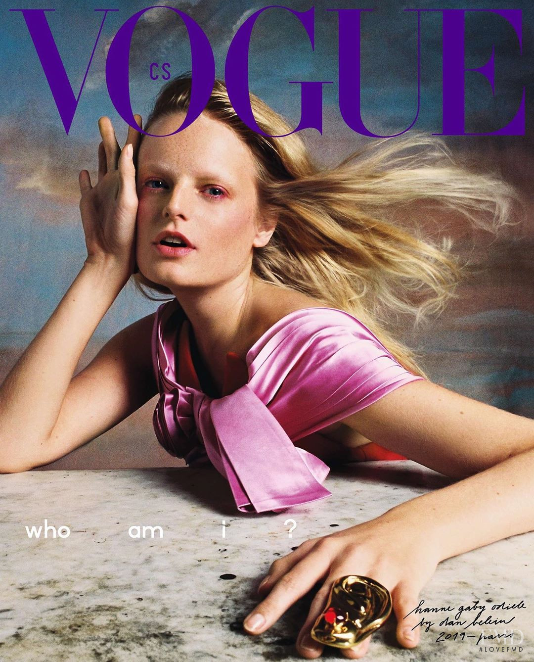 Cover of Vogue Czechoslovakia with Hanne Gaby Odiele, November 2019 (ID