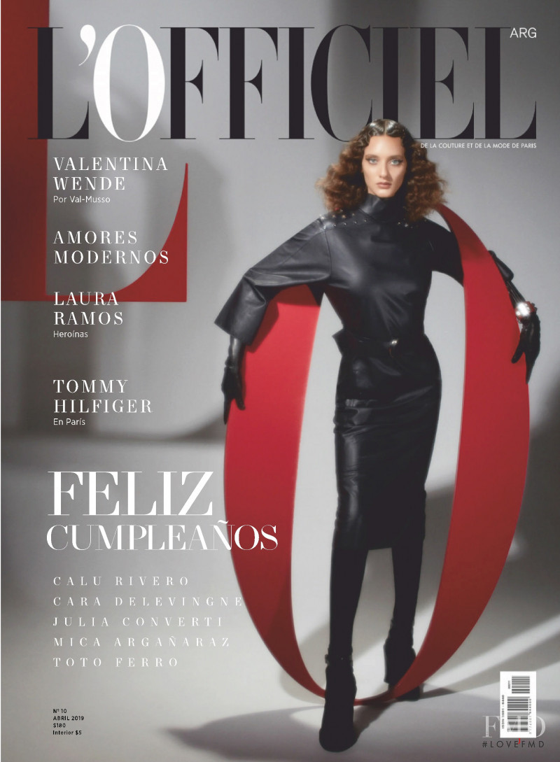 Valentina Wende featured on the L\'Officiel Argentina cover from April 2019
