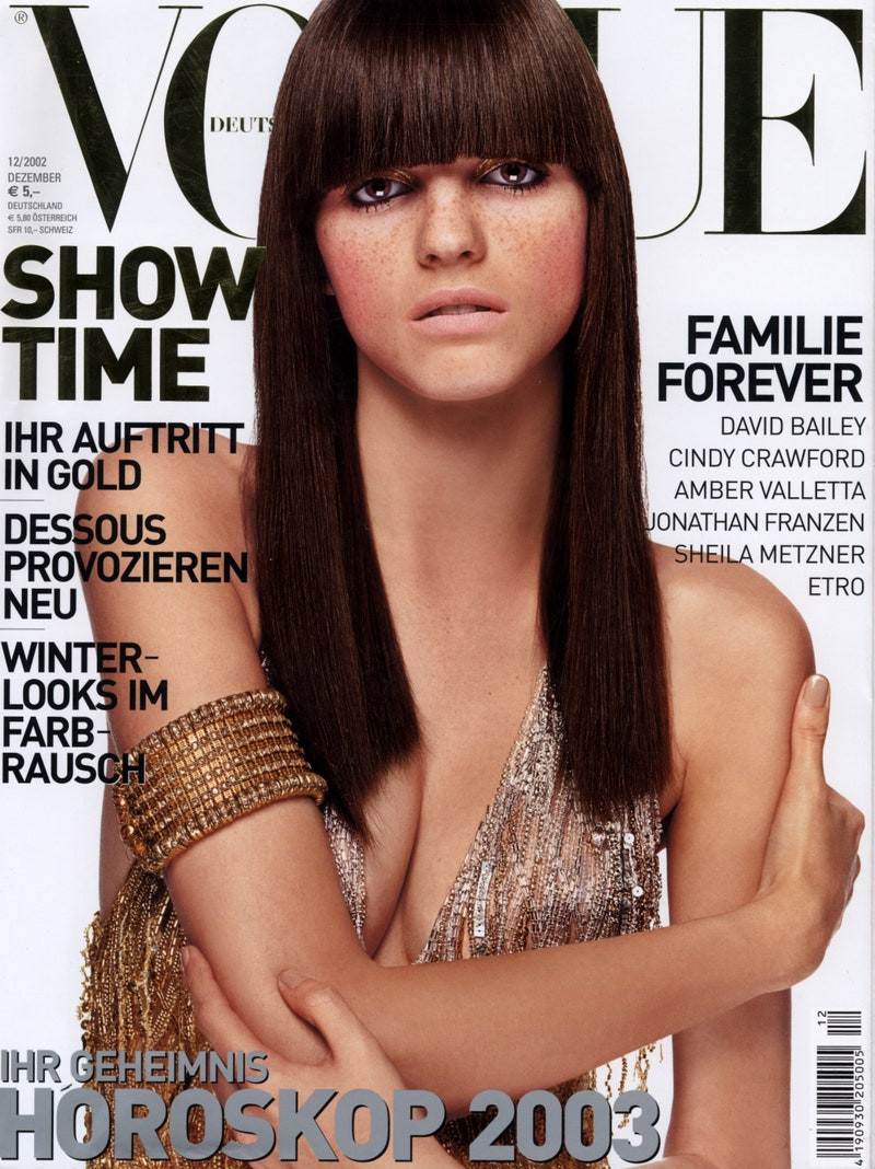 Jeisa Chiminazzo featured on the Vogue Germany cover from December 2002