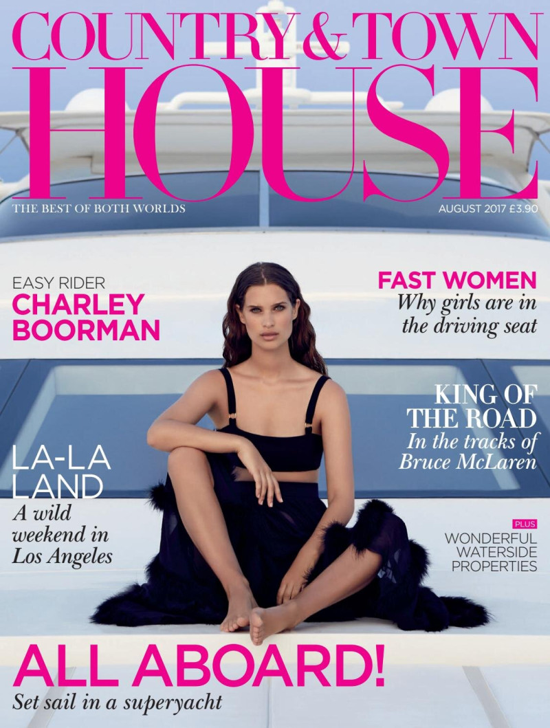 Lise Olsen featured on the Country & Town House cover from August 2017