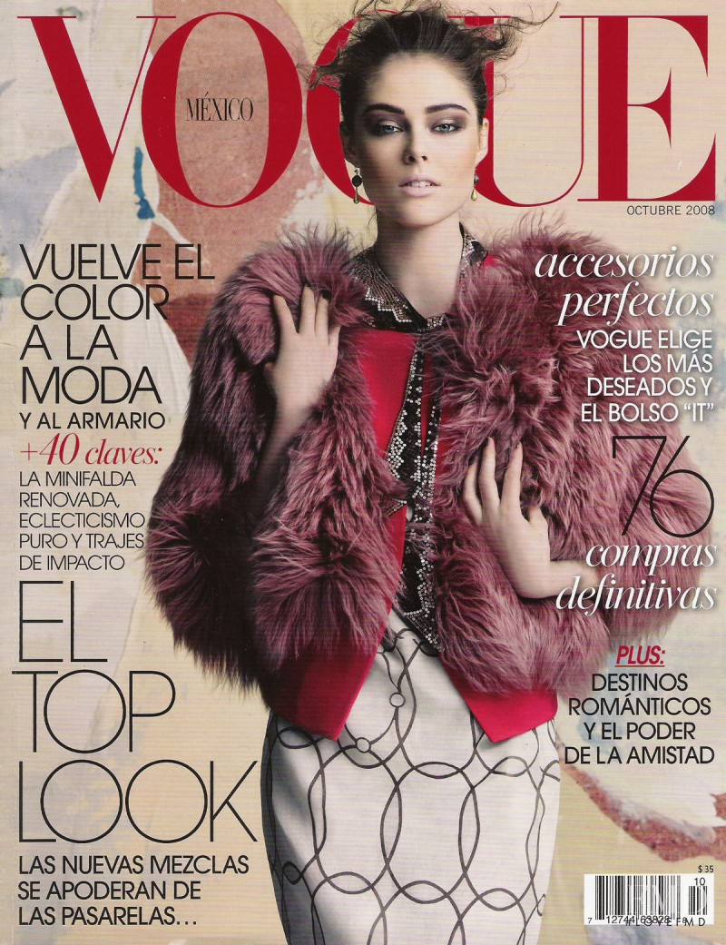 Coco Rocha featured on the Vogue Mexico cover from October 2008