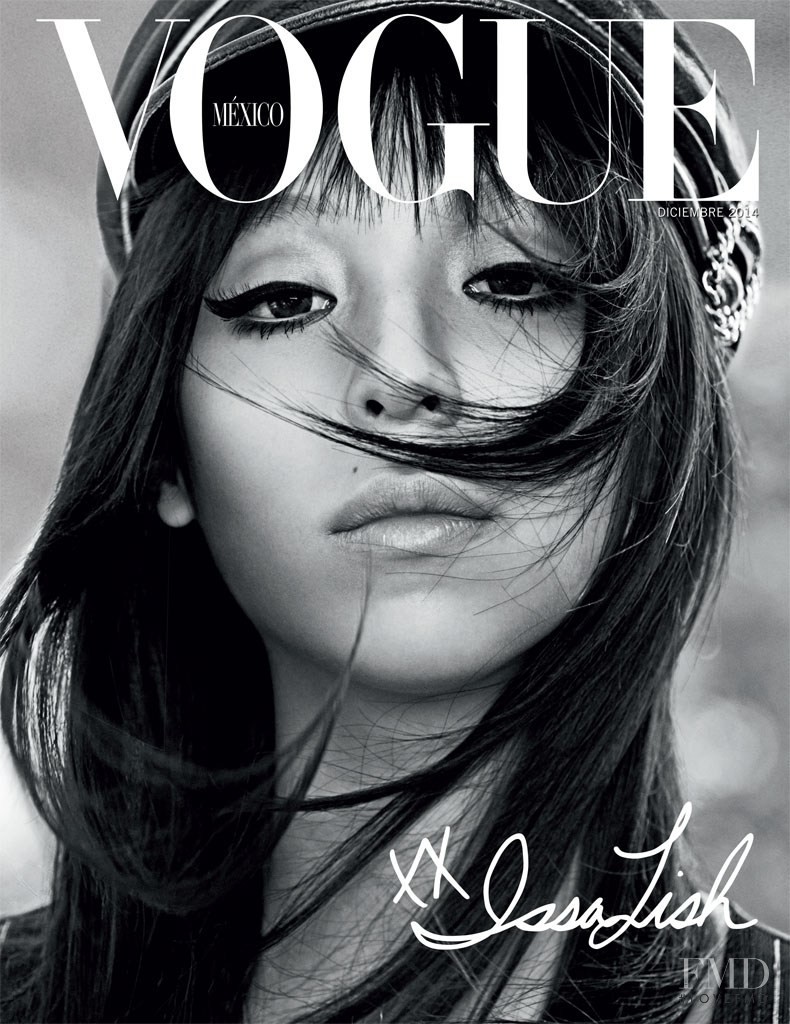 Issa Lish featured on the Vogue Mexico cover from December 2014