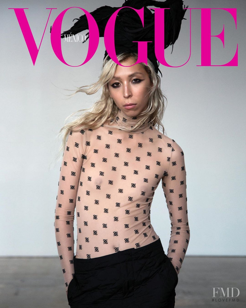Issa Lish featured on the Vogue Mexico cover from September 2019