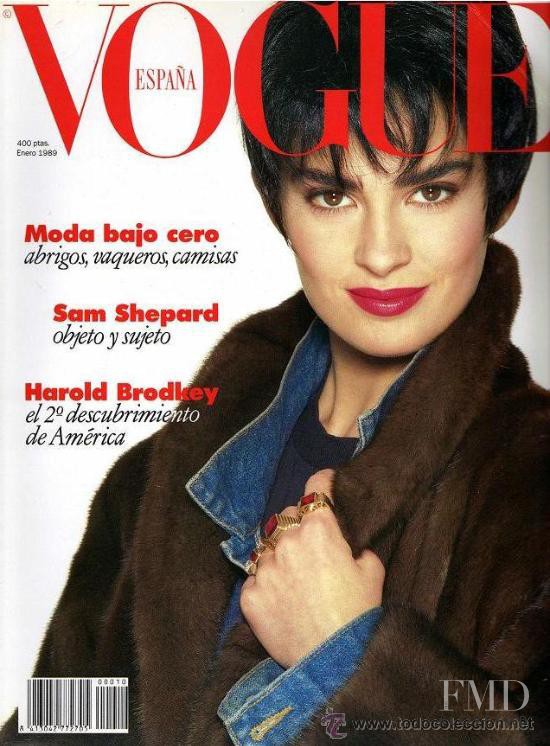 Enriqueta Domínguez featured on the Vogue Spain cover from January 1989
