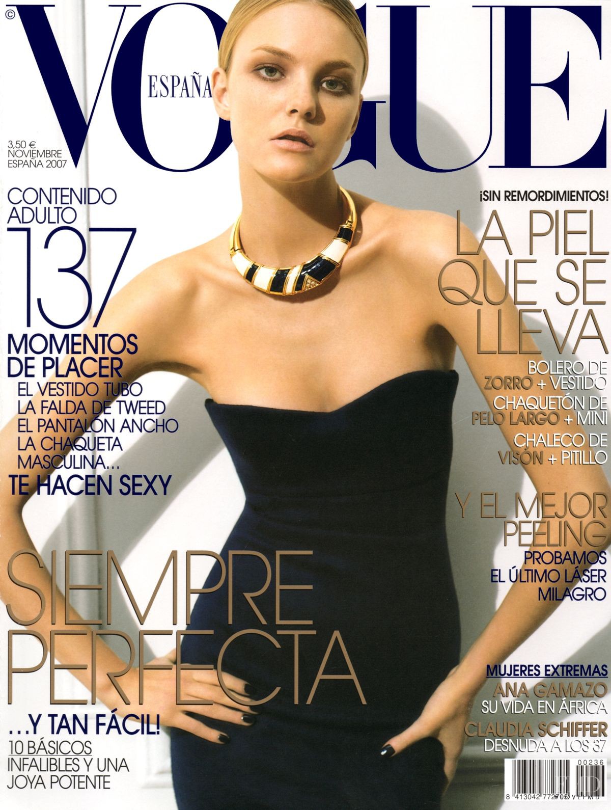 Cover of Vogue Spain with Caroline Trentini, November 2007 (ID:3494 ...