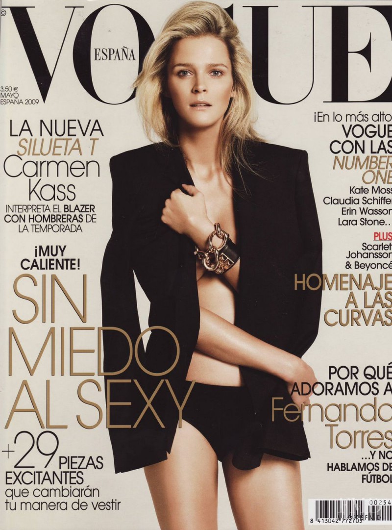 Carmen Kass featured on the Vogue Spain cover from May 2009