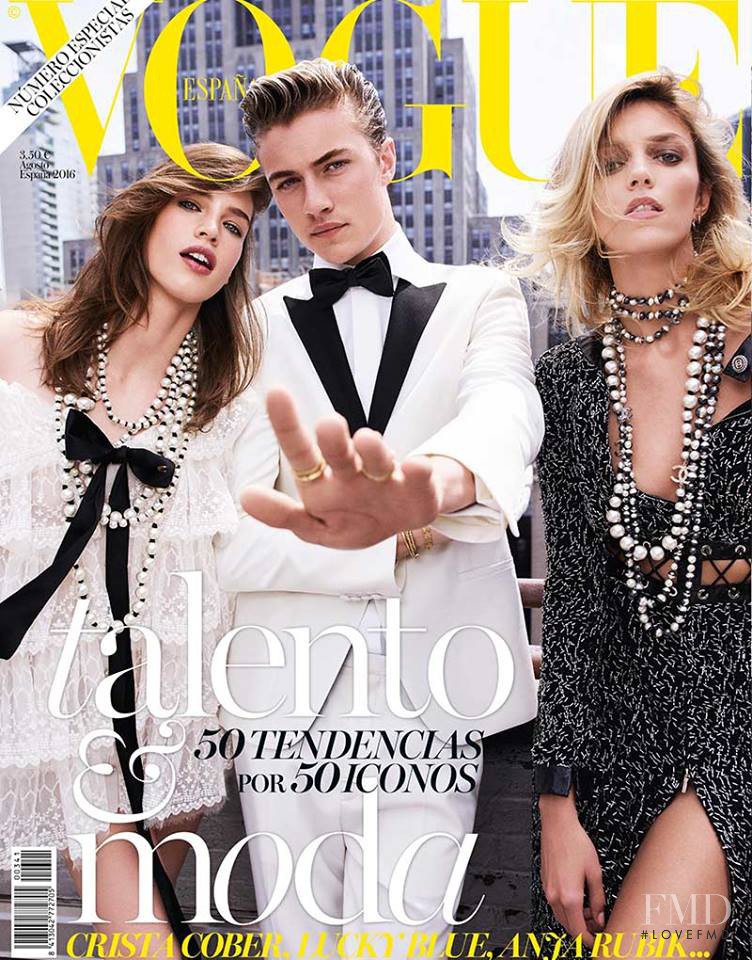 Anja Rubik, Crista Cober, Lucky Blue Smith featured on the Vogue Spain cover from August 2016