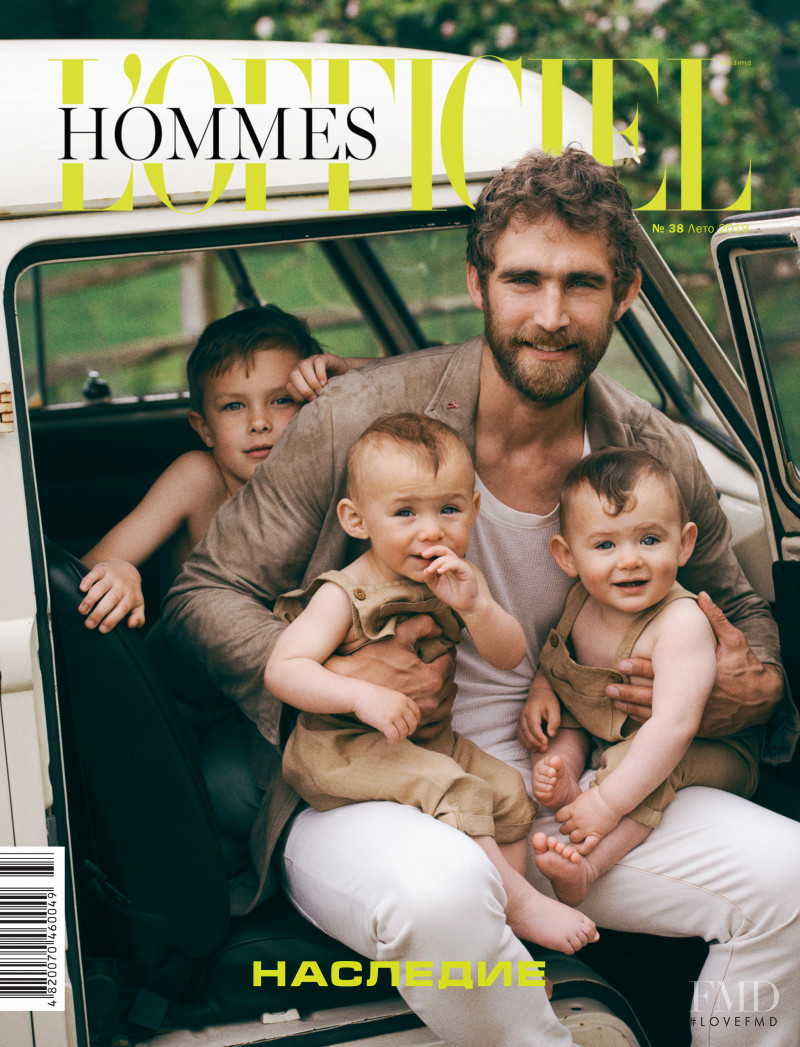 Will Chalker featured on the L\'Officiel Hommes Ukraine cover from June 2019