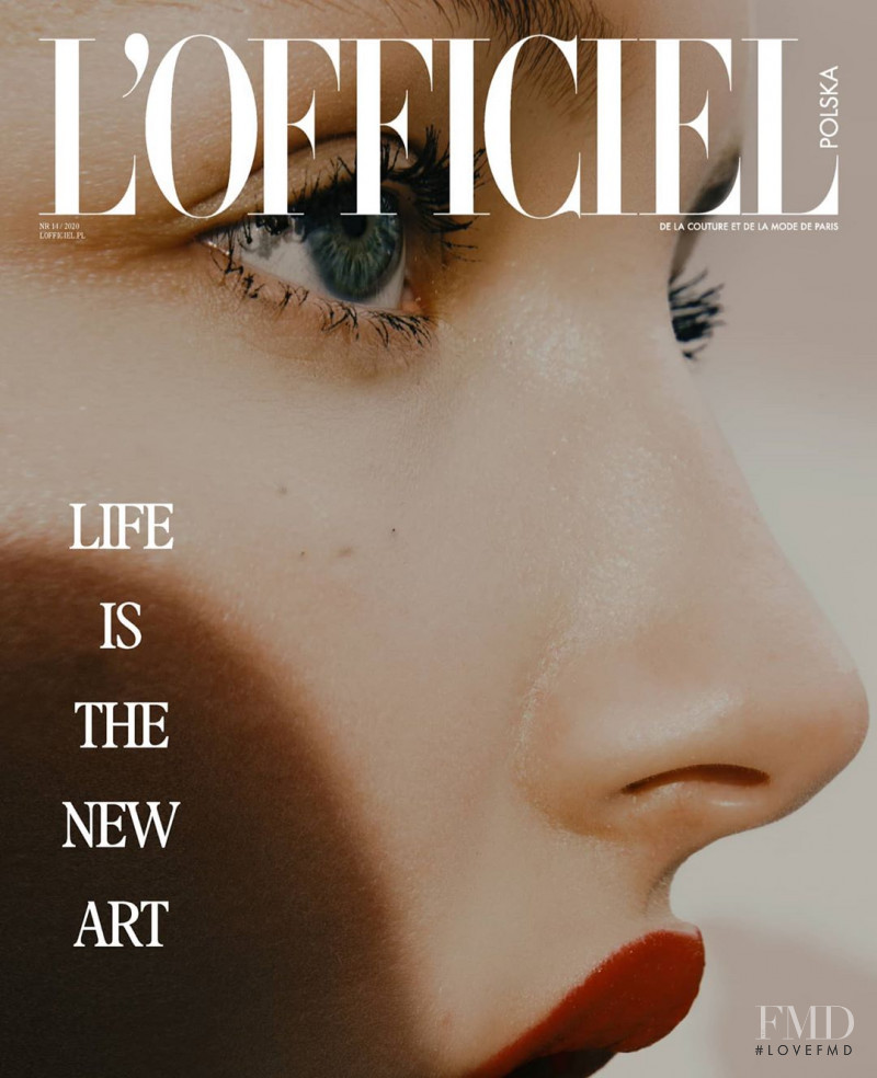 Natalia Renken featured on the L\'Officiel Poland cover from August 2020