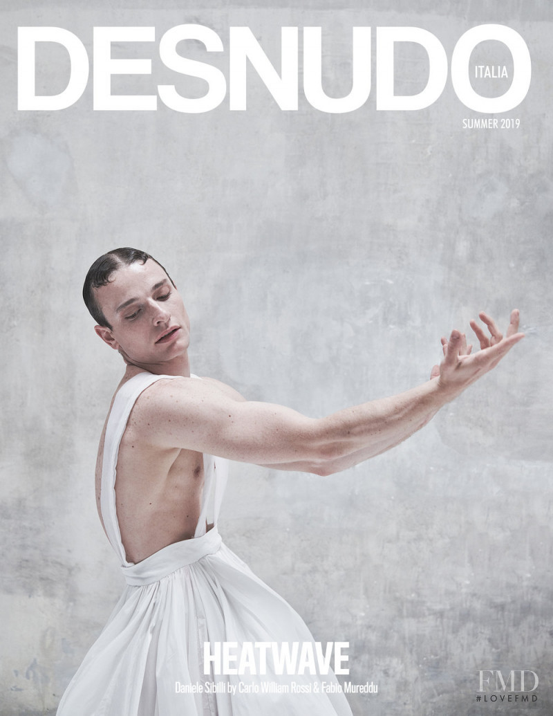  featured on the Desnudo Italy cover from June 2019