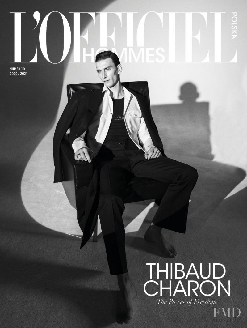  featured on the L\'Officiel Hommes Poland cover from December 2020